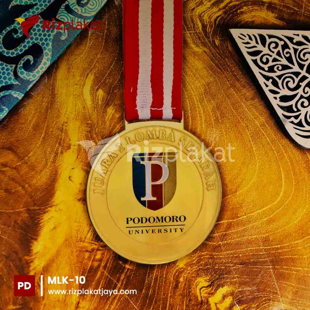 Rekomendasi Pabrik Medali untuk Wisuda Custom Kualitas Premium