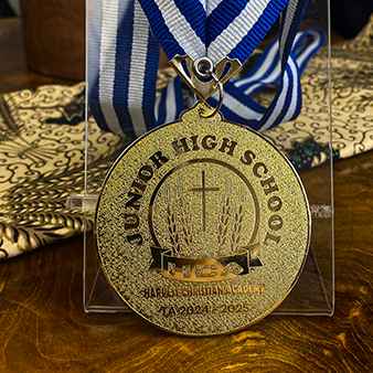 medali wisuda 2